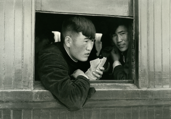 C062 34 Tom Hutchins Wu Wei station, people going west to Yumen (cards),, Kansu, 1956 A2 photography of china - Tom Hutchins | Street photography | Guest Post | Black and white photography - Tom Hutchins